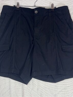 Women’s Plus Black Cargo Shorts 18W - Style&Co